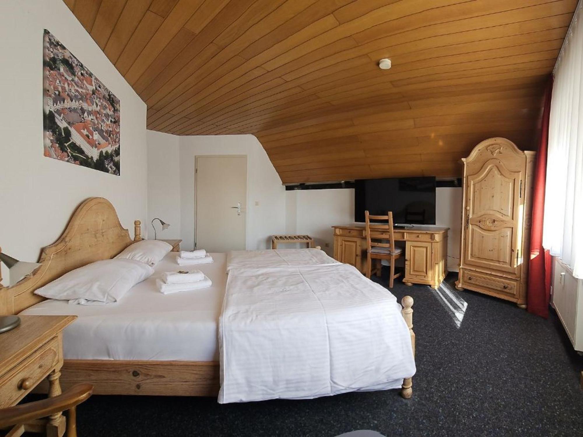 Hotel Hirsch Günzburg Dış mekan fotoğraf